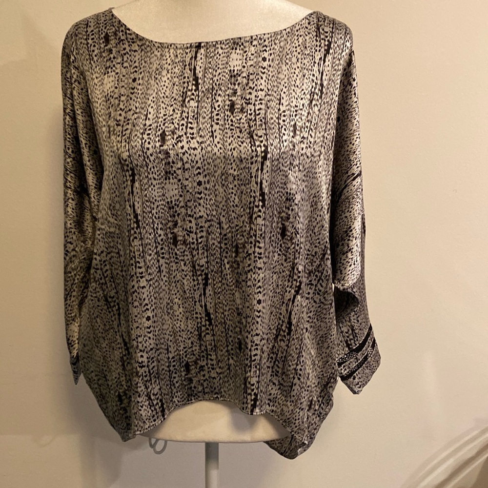DOLCE VITA abstraction pattern print silk blouse high-low size Large 3/4 sleeves